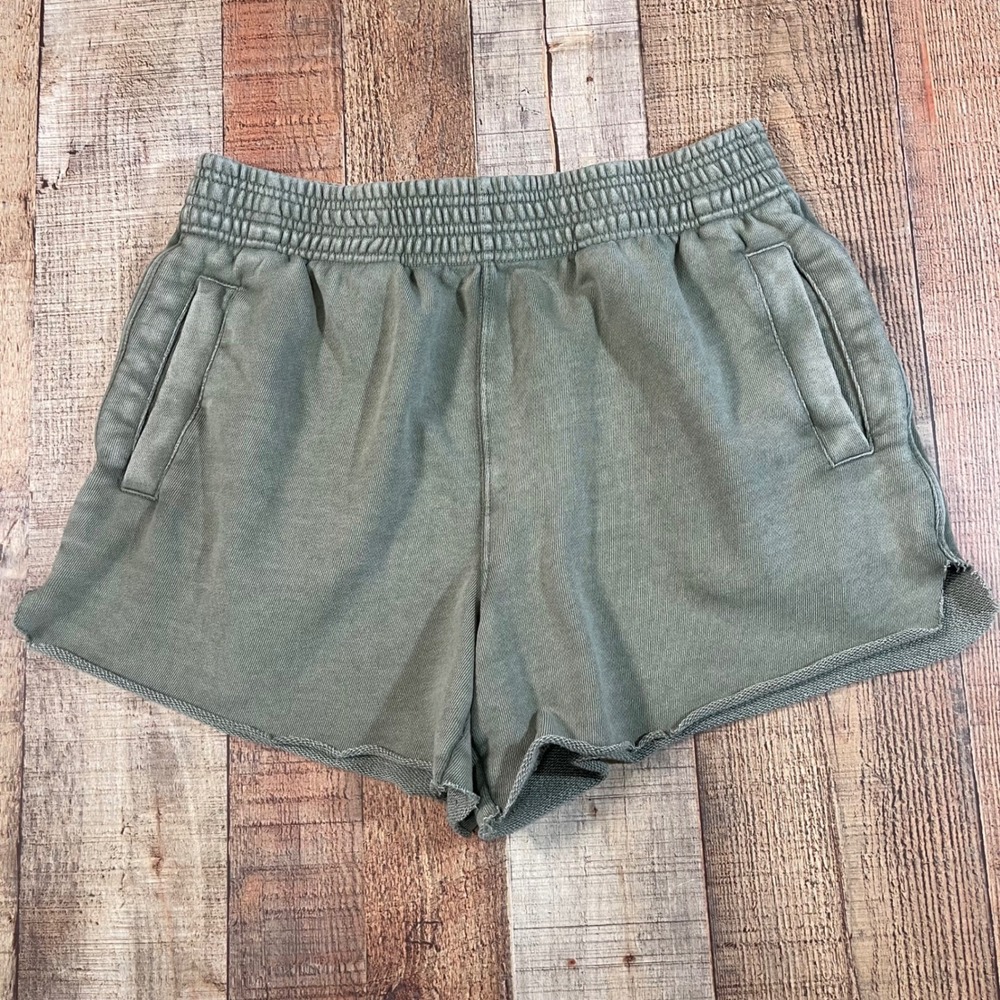 Aerie Olive Green Fleece Lounge Shorts Womens Medium Raw Hem Pockets